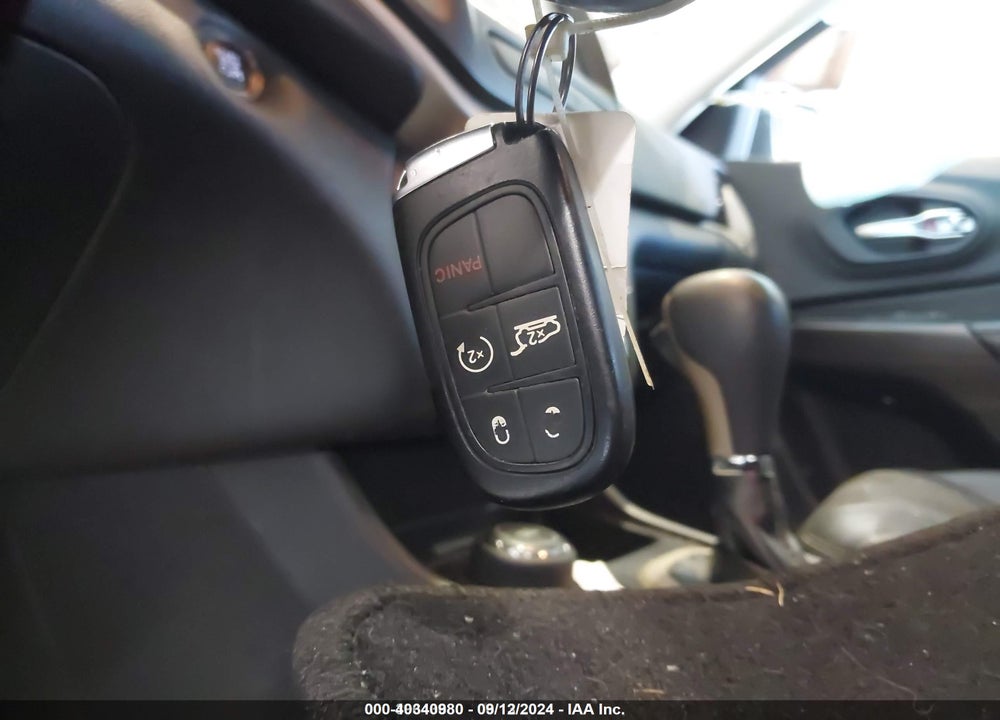 2015 JEEP CHEROKEE LIMITED VIN: 1C4PJMDS1FW555205
