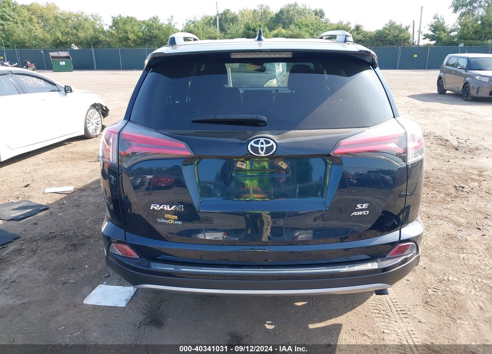 2018 TOYOTA RAV4 SE VIN: JTMJFREV3JJ226444