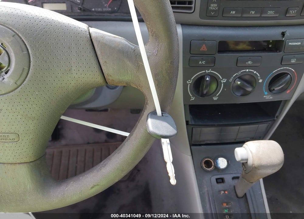 2005 TOYOTA COROLLA CE VIN: 2T1BR32EX5C421567