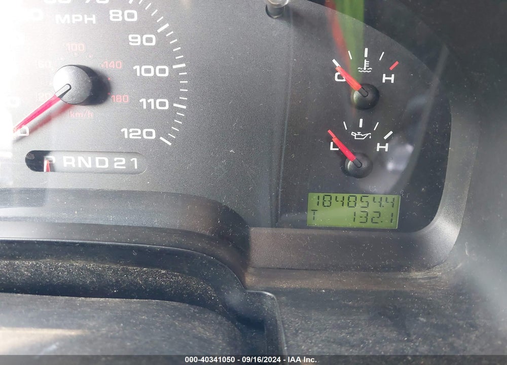 2005 FORD F-150 STX/XLT VIN: 1FTRF02W75KC03308