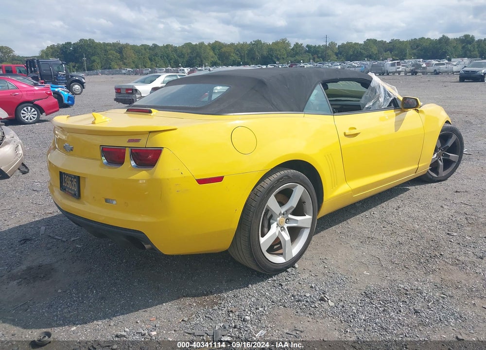 2011 CHEVROLET CAMARO 2SS VIN: 2G1FK3DJ0B9207028