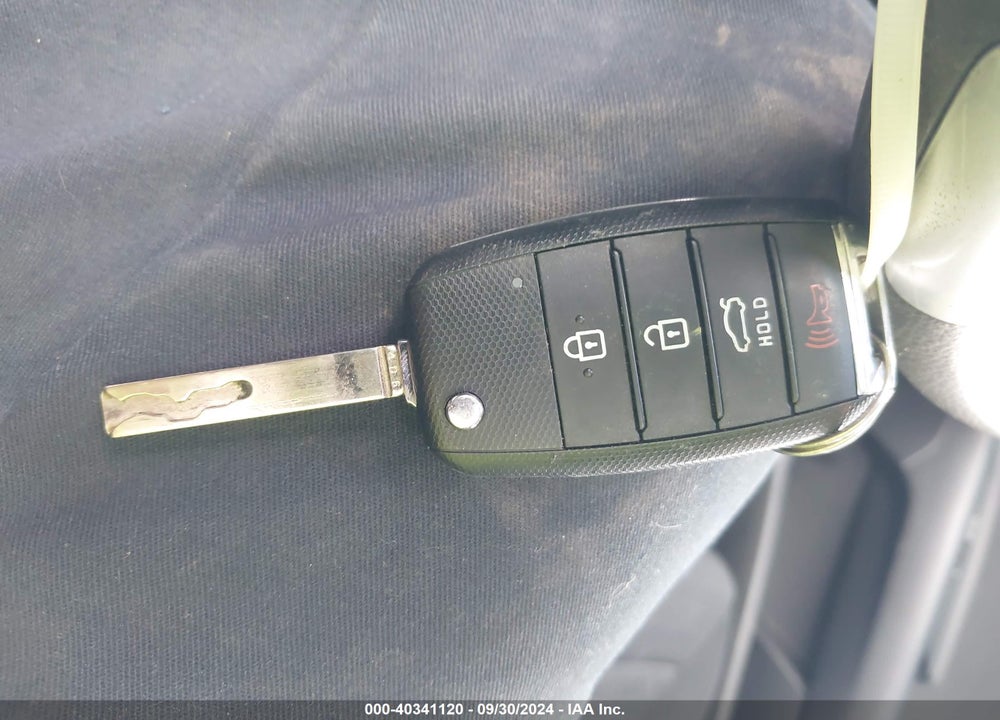 2019 KIA RIO S VIN: 3KPA24AB9KE171863