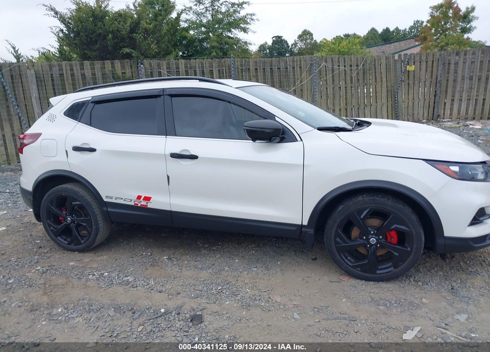 2021 NISSAN ROGUE SPORT SL AWD XTRONIC CVT VIN: JN1BJ1CW6MW667558