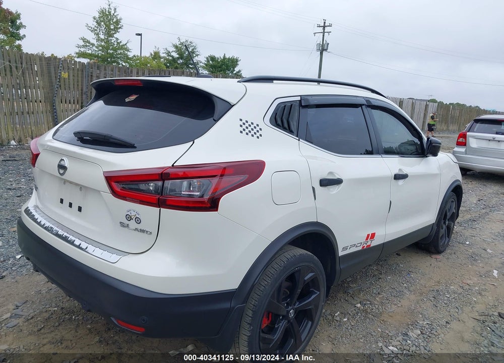 2021 NISSAN ROGUE SPORT SL AWD XTRONIC CVT VIN: JN1BJ1CW6MW667558