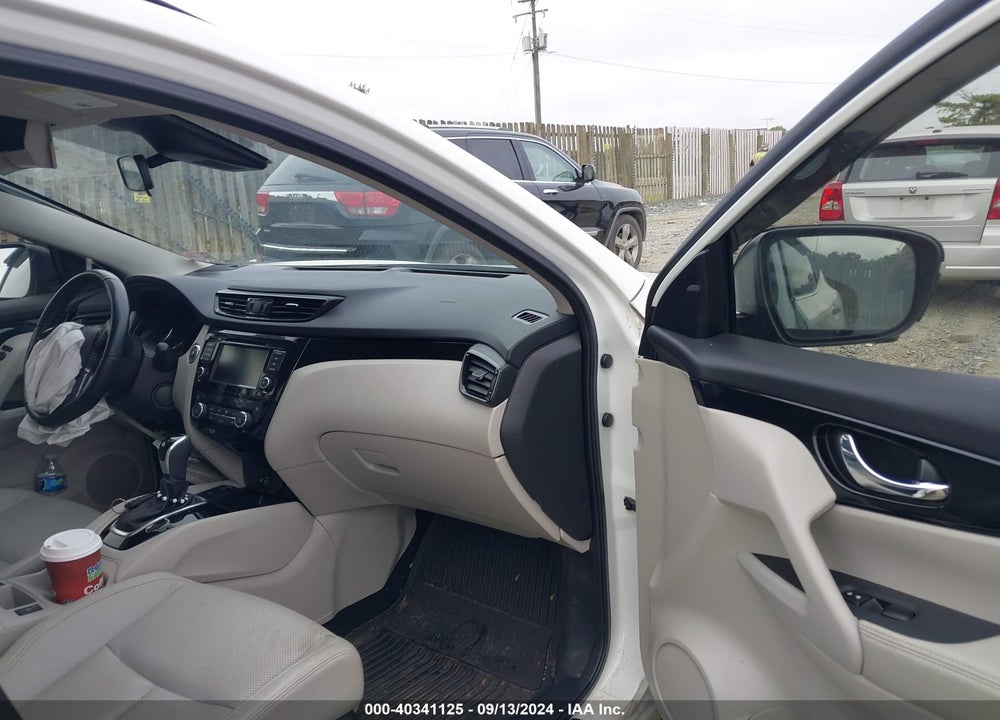 2021 NISSAN ROGUE SPORT SL AWD XTRONIC CVT VIN: JN1BJ1CW6MW667558