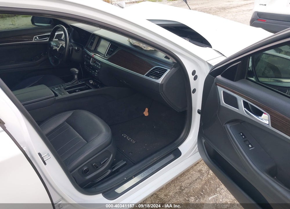 2019 GENESIS G80 3.8 VIN: KMTFN4JE3KU325042