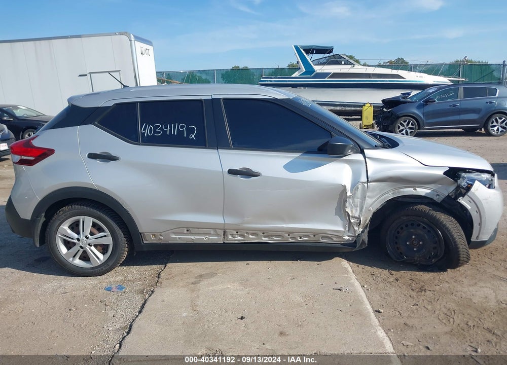 2018 NISSAN KICKS S VIN: 3N1CP5CU0JL517407