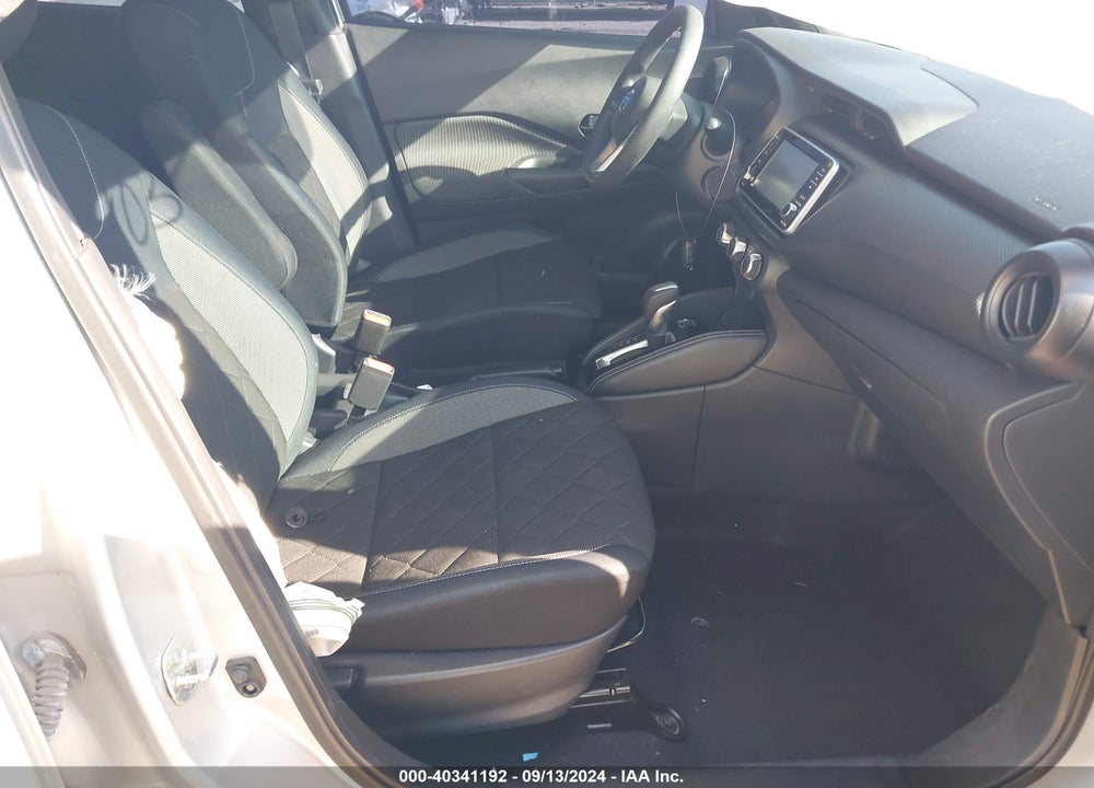 2018 NISSAN KICKS S VIN: 3N1CP5CU0JL517407