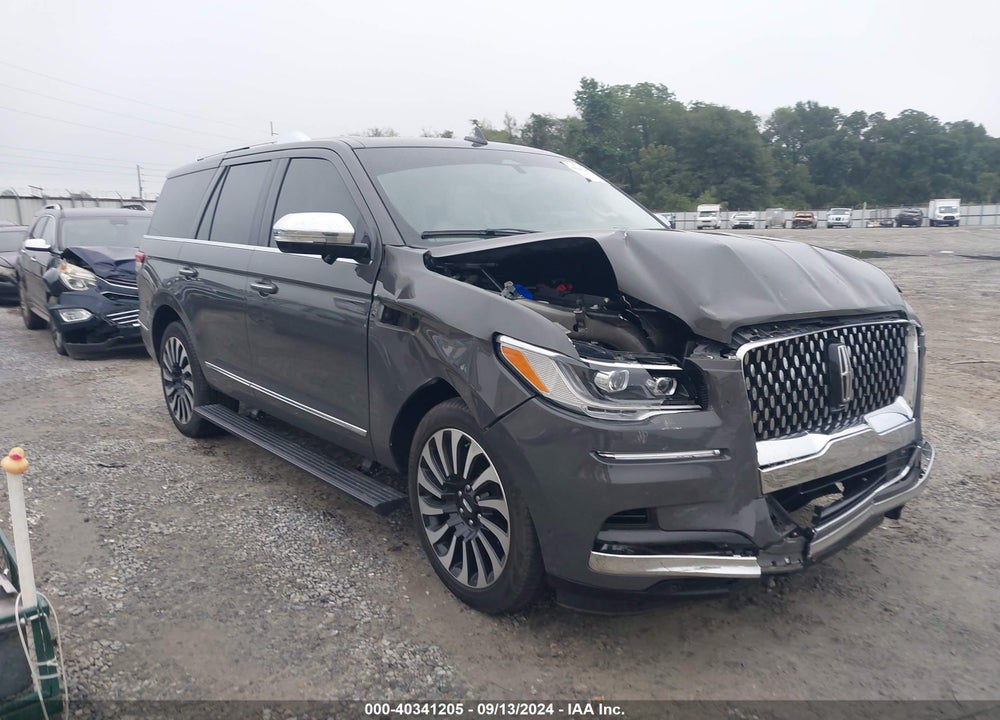 2023 LINCOLN NAVIGATOR BLACK LABEL VIN: 5LMJJ2TG4PEL02127