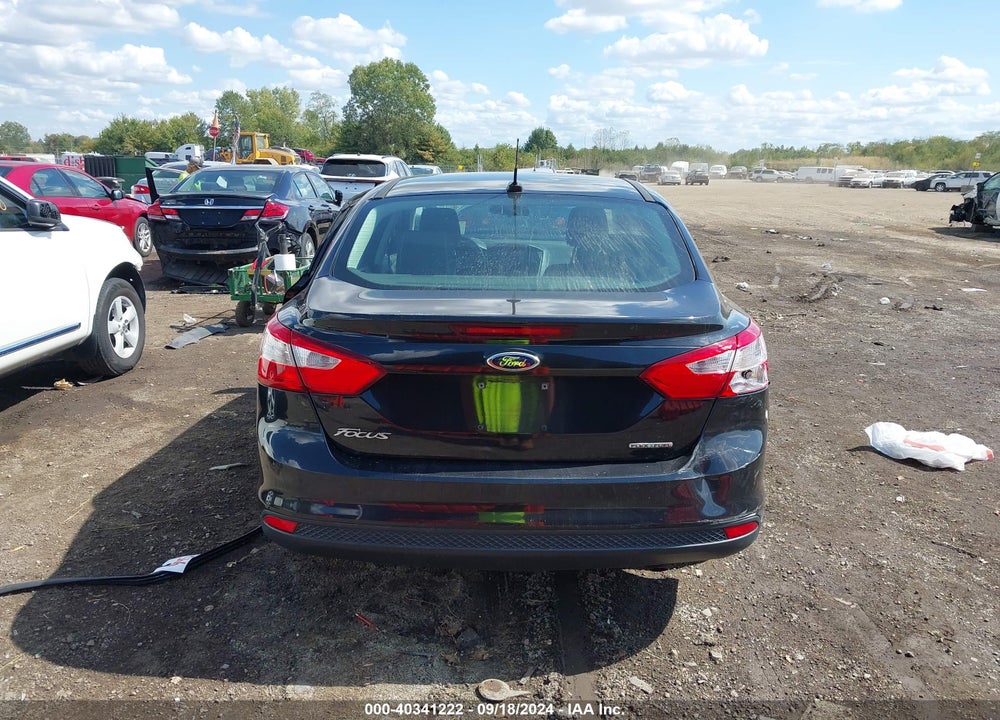 2013 FORD FOCUS VIN: 1FADP3E23DL283352