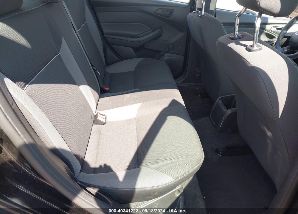 2013 FORD FOCUS VIN: 1FADP3E23DL283352