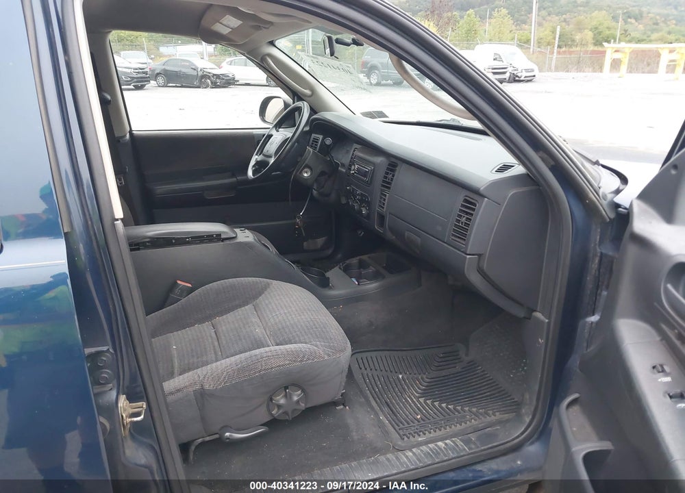 2003 DODGE DURANGO SLT VIN: 1D4HS48Z53F579918