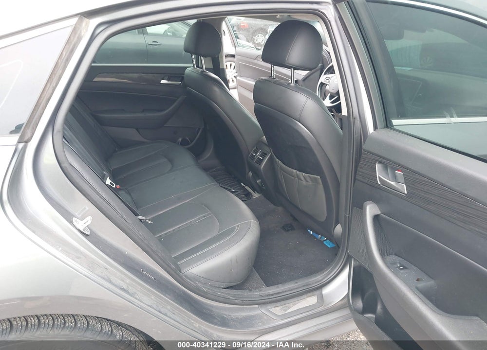 2018 HYUNDAI SONATA LIMITED VIN: 5NPE34AF9JH711885