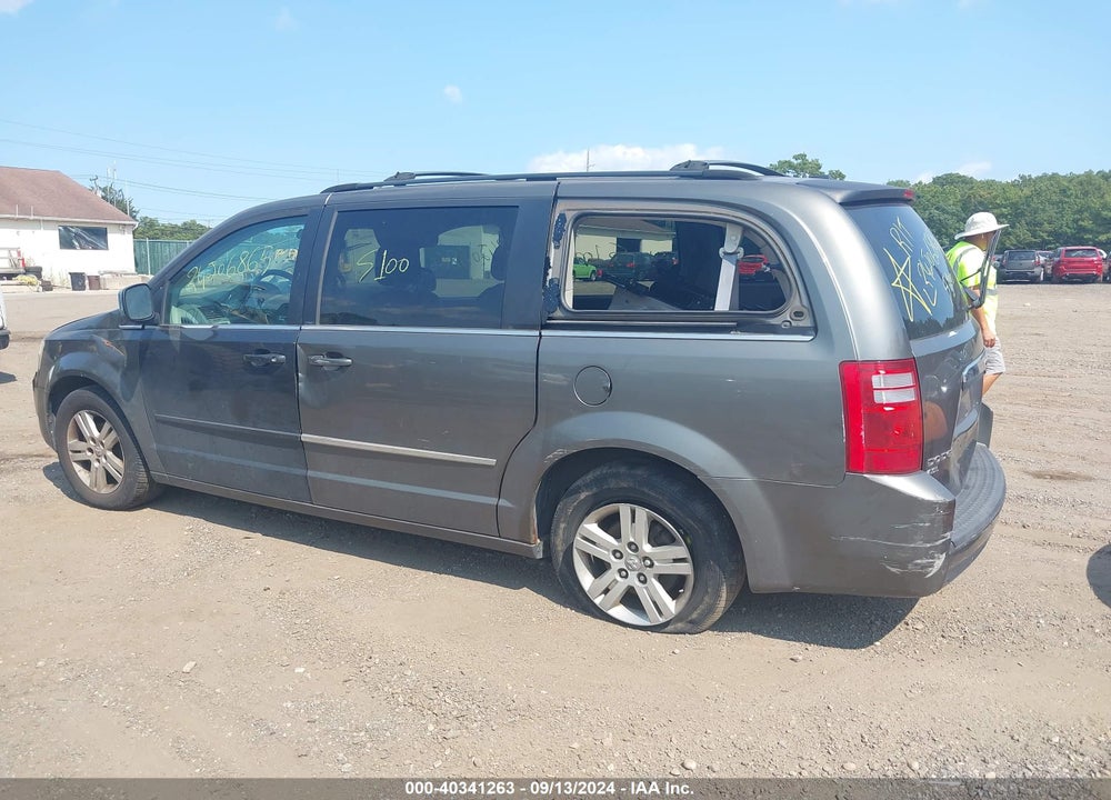 2010 DODGE GRAND CARAVAN SXT VIN: 2D4RN5DX1AR379100