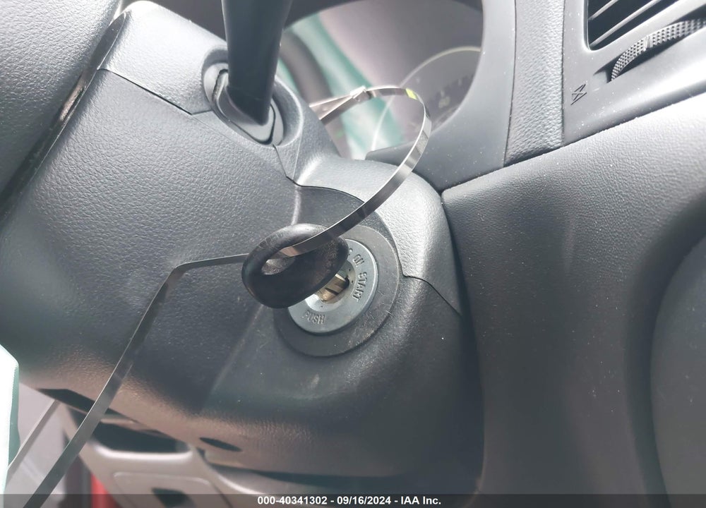 2008 HYUNDAI ACCENT GS VIN: KMHCM36CX8U102989