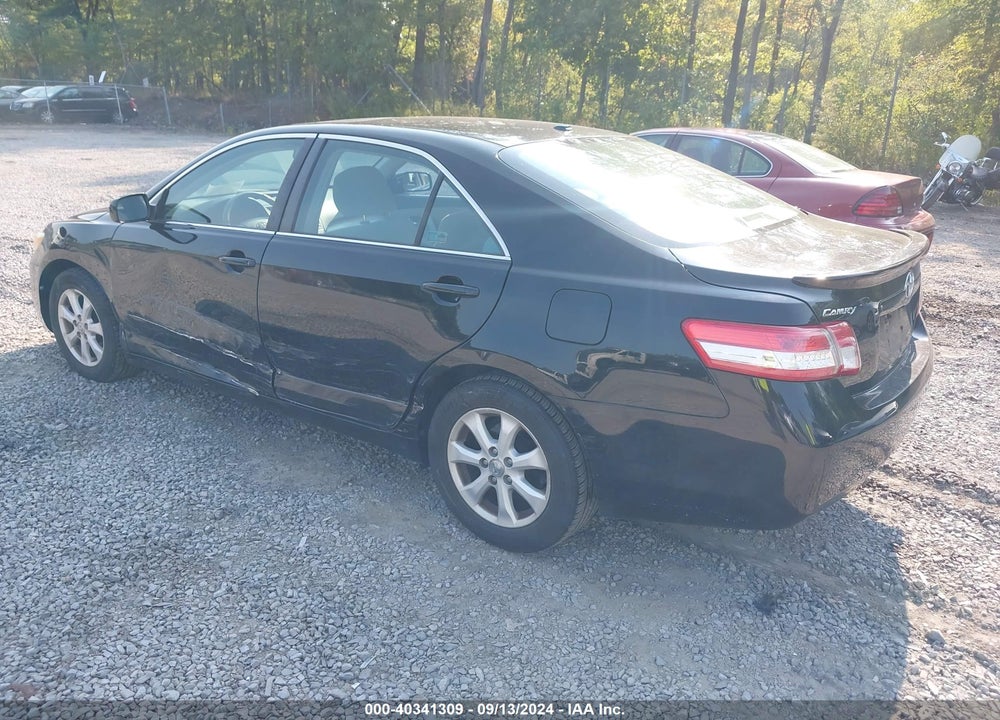 2011 TOYOTA CAMRY LE VIN: 4T1BF3EKXBU154452