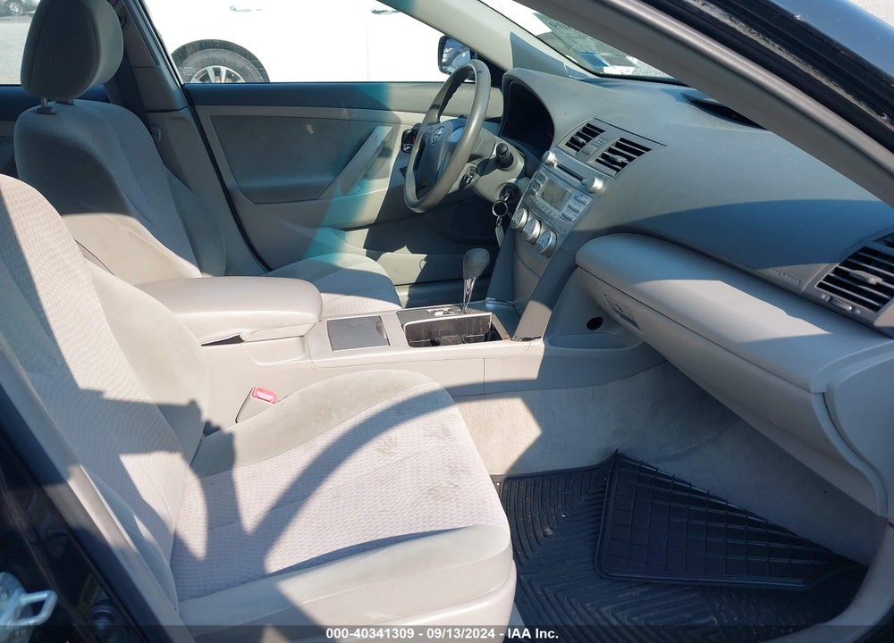 2011 TOYOTA CAMRY LE VIN: 4T1BF3EKXBU154452