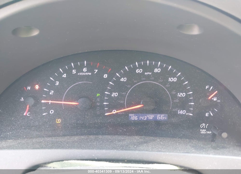2011 TOYOTA CAMRY LE VIN: 4T1BF3EKXBU154452