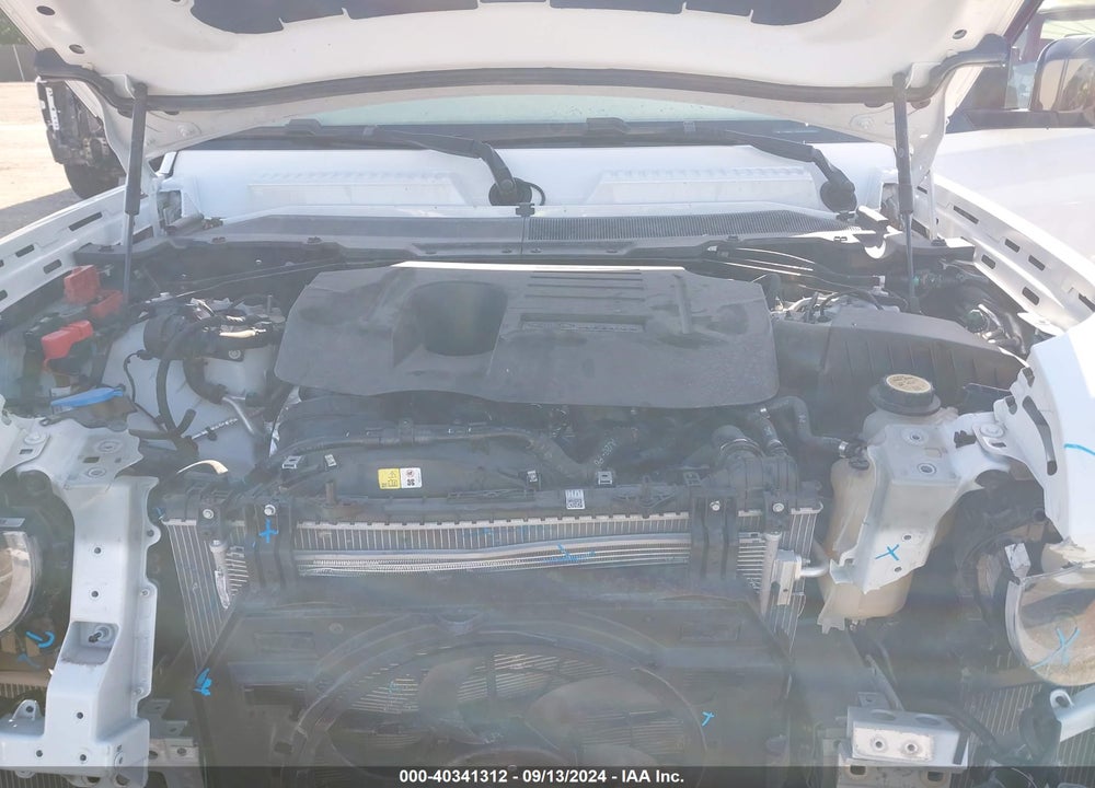 2023 LAND ROVER DEFENDER VIN: SALEPEEU4P2132454