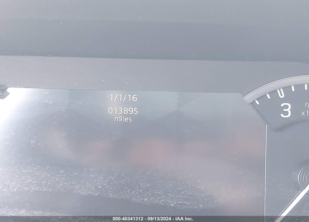 2023 LAND ROVER DEFENDER VIN: SALEPEEU4P2132454