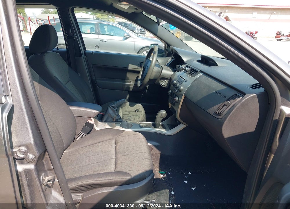 2010 FORD FOCUS SE VIN: 1FAHP3FNXAW201959