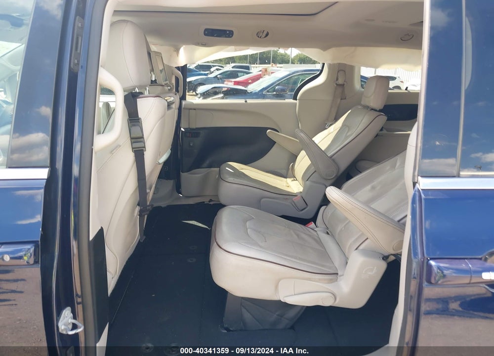 2017 CHRYSLER PACIFICA LIMITED VIN: 2C4RC1GG9HR777902