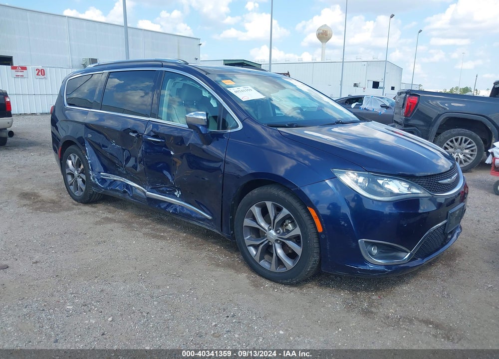 2017 CHRYSLER PACIFICA LIMITED VIN: 2C4RC1GG9HR777902
