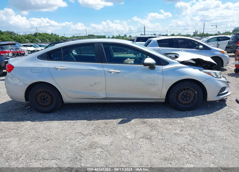 2017 CHEVROLET CRUZE LS AUTO VIN: 1G1BC5SM8H7174679