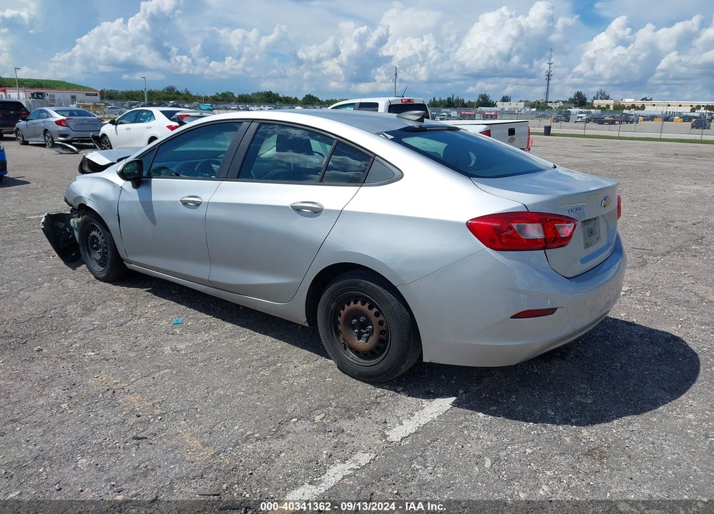 2017 CHEVROLET CRUZE LS AUTO VIN: 1G1BC5SM8H7174679