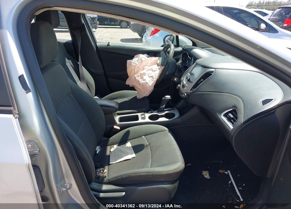 2017 CHEVROLET CRUZE LS AUTO VIN: 1G1BC5SM8H7174679