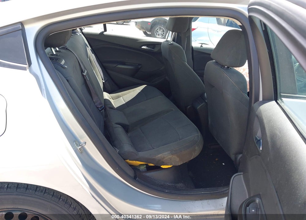 2017 CHEVROLET CRUZE LS AUTO VIN: 1G1BC5SM8H7174679
