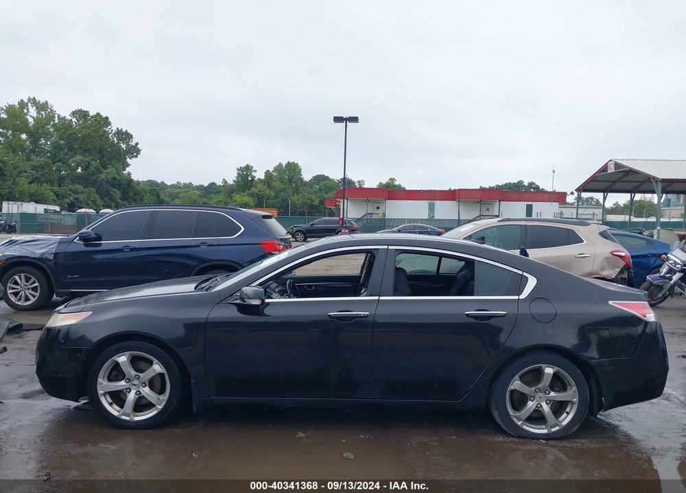 2010 ACURA TL 3.7 VIN: 19UUA9F50AA001202