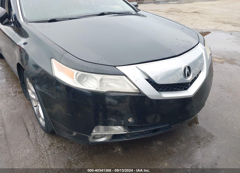2010 ACURA TL 3.7 VIN: 19UUA9F50AA001202