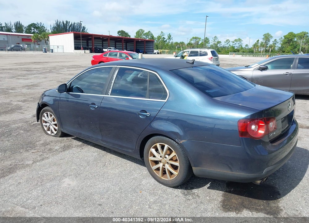 2009 VOLKSWAGEN JETTA SE/SEL VIN: 3VWRM71K19M035237