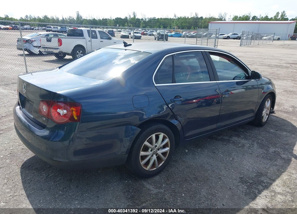 2009 VOLKSWAGEN JETTA SE/SEL VIN: 3VWRM71K19M035237