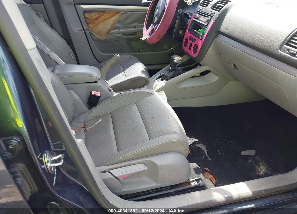 2009 VOLKSWAGEN JETTA SE/SEL VIN: 3VWRM71K19M035237