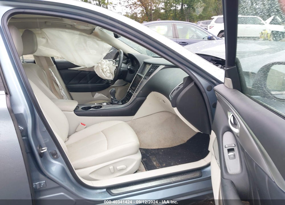 2017 INFINITI Q50 3.0T PREMIUM VIN: JN1EV7AP3HM732304