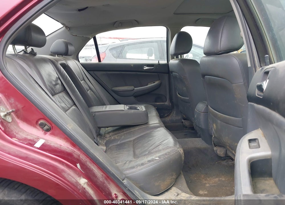 2005 HONDA ACCORD 3.0 EX VIN: 1HGCM66575A045236