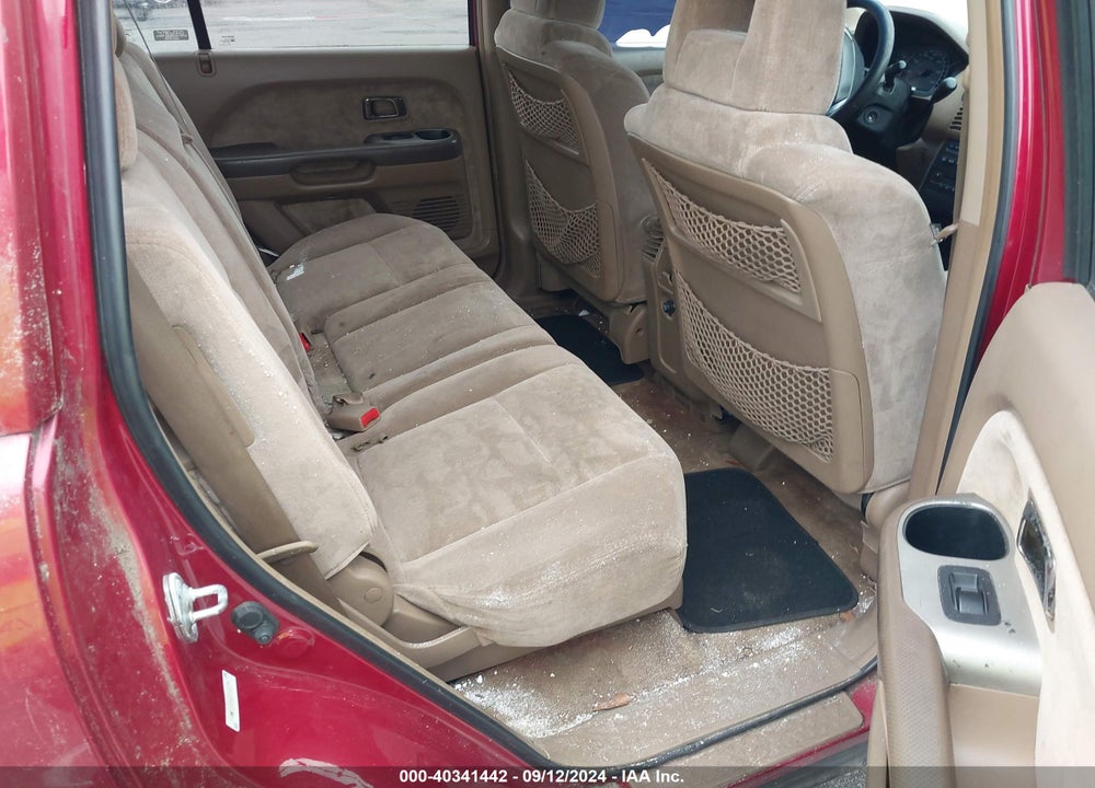 2005 HONDA PILOT EX VIN: 5FNYF18465B056774
