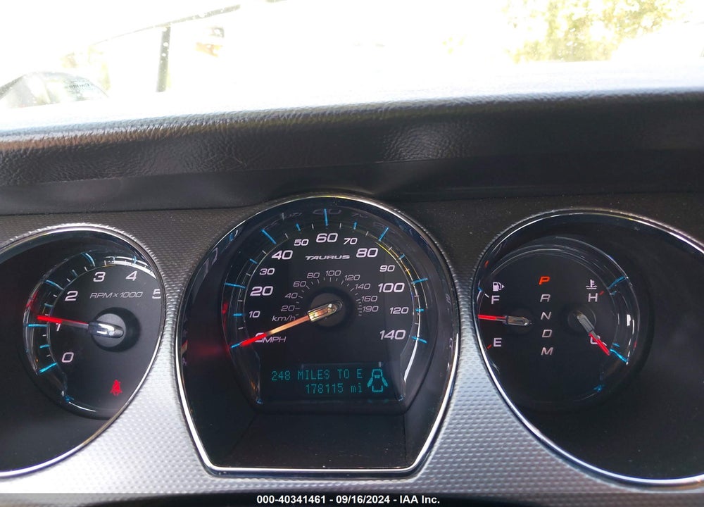 2010 FORD TAURUS SEL VIN: 1FAHP2EW3AG168527