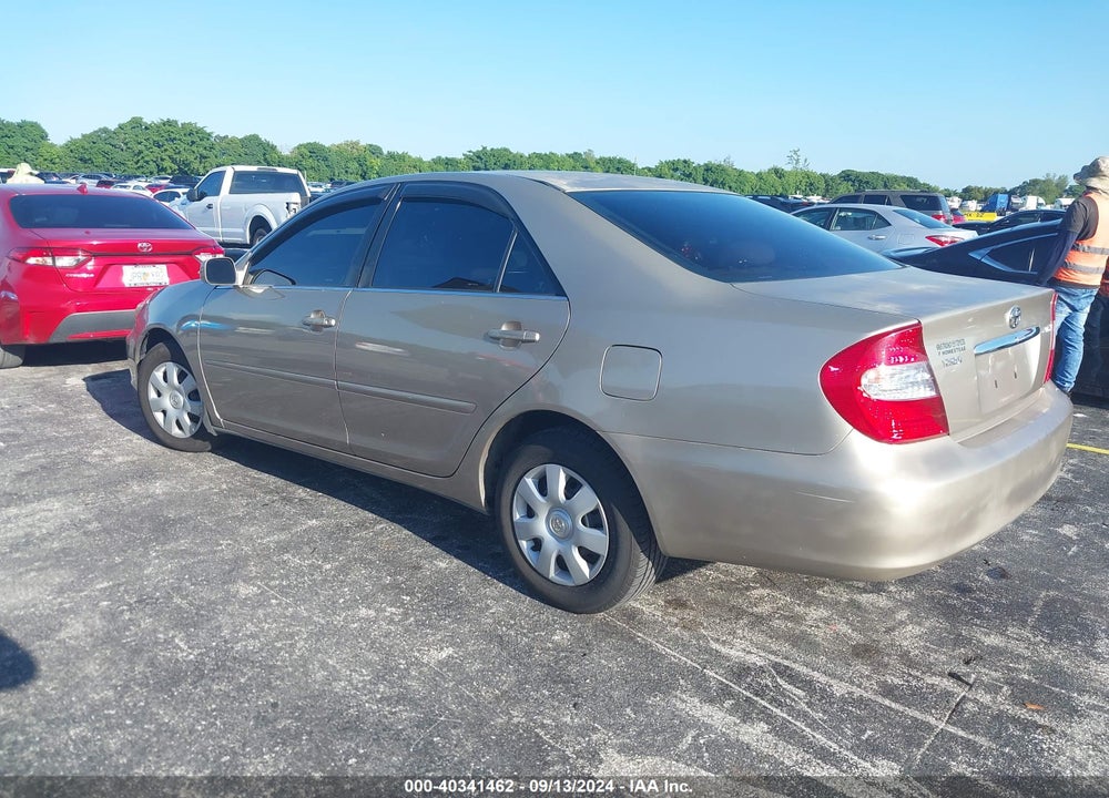 2002 TOYOTA CAMRY LE VIN: 4T1BE32K72U534551
