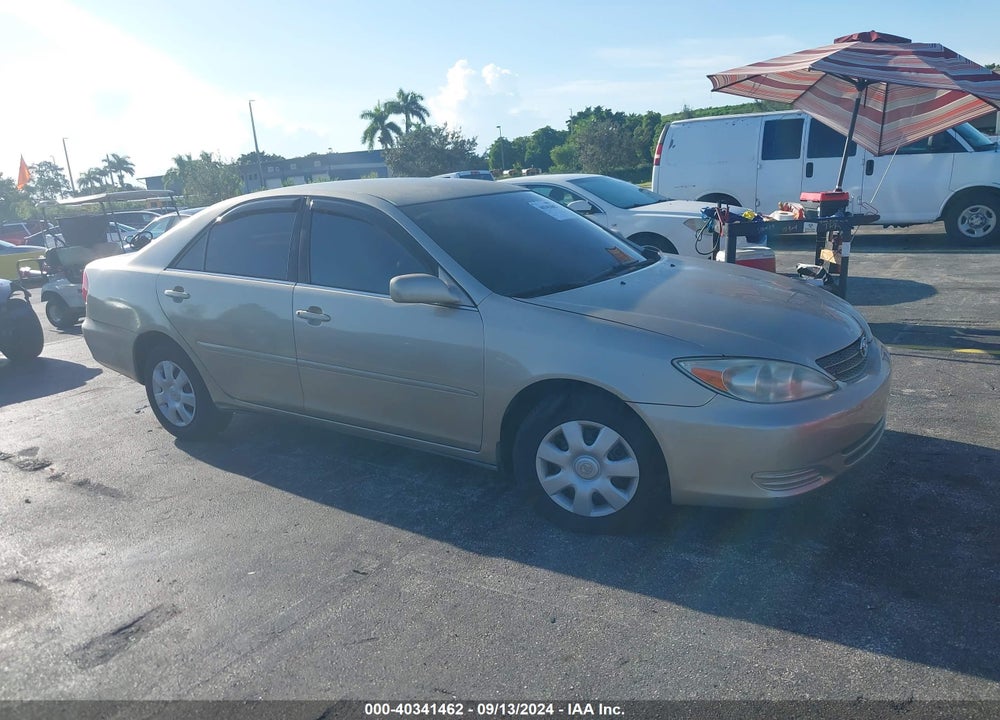 2002 TOYOTA CAMRY LE VIN: 4T1BE32K72U534551