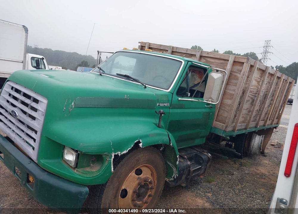 1999 FORD F800 VIN: 3FENF8011XMA20901
