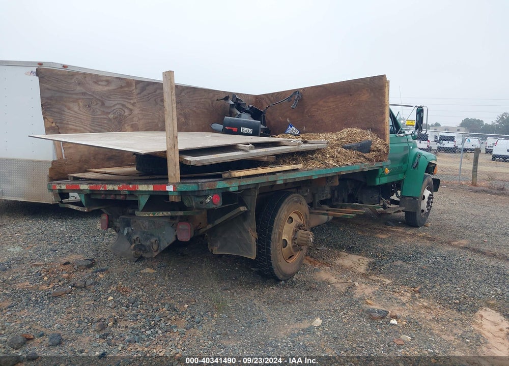 1999 FORD F800 VIN: 3FENF8011XMA20901