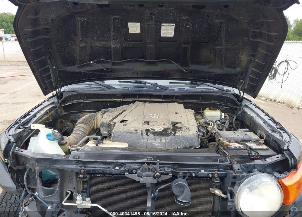 2008 TOYOTA FJ CRUISER VIN: JTEZU11F18K004767