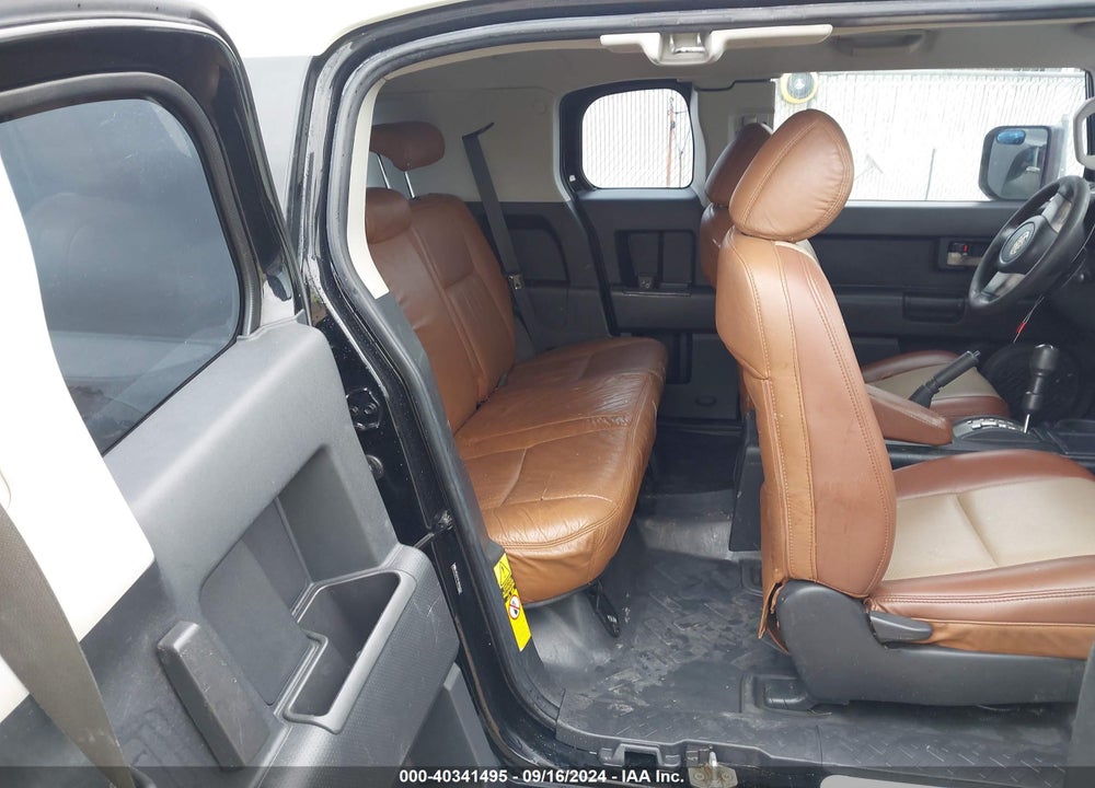 2008 TOYOTA FJ CRUISER VIN: JTEZU11F18K004767