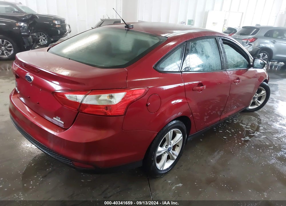 2014 FORD FOCUS SE VIN: 1FADP3F27EL215989