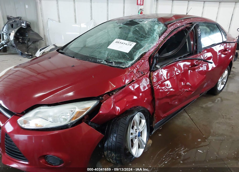 2014 FORD FOCUS SE VIN: 1FADP3F27EL215989