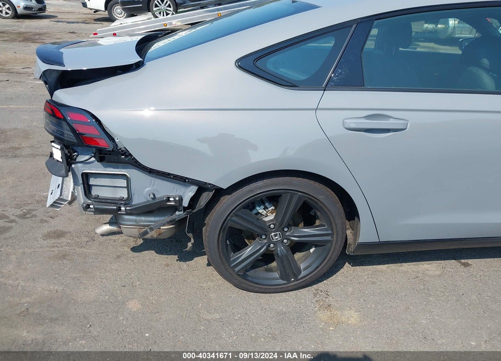 2024 HONDA ACCORD HYBRID SPORT-L VIN: 1HGCY2F77RA037755