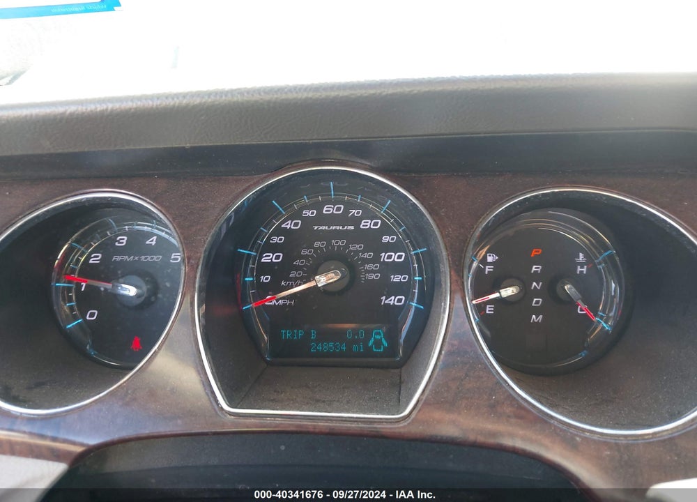 2011 FORD TAURUS LIMITED VIN: 1FAHP2FW5BG149087
